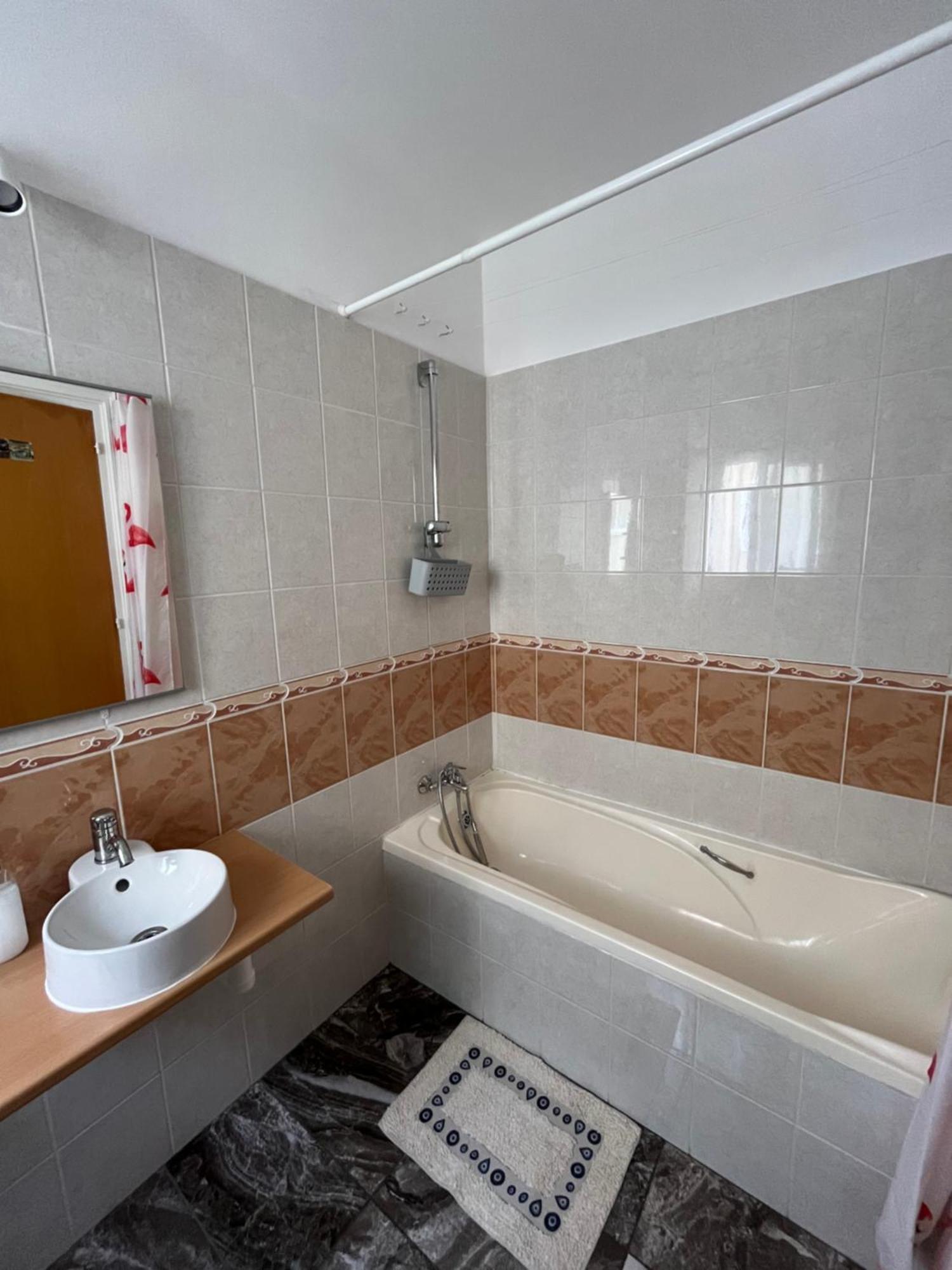 Apartment In Residential Complex With Pool Klorakas Buitenkant foto